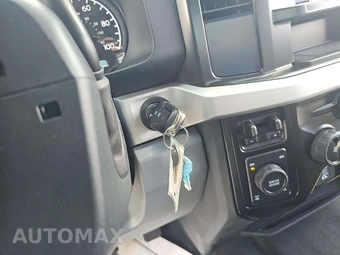 2025 Ford Super Duty F-350 XLT Crew Cab Long Bed - miniatura 8