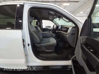 2025 Ford Super Duty F-350 XLT Crew Cab Long Bed - miniatura 15