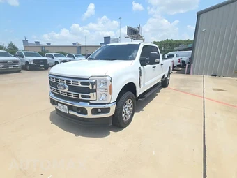2025 Ford Super Duty F-350 XLT Crew Cab Long Bed
