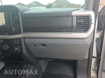 2025 Ford Super Duty F-350 XLT Crew Cab Long Bed - miniatura 16