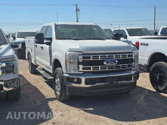 2025 Ford Super Duty F-350 XLT Crew Cab Long Bed - miniatura 4