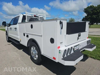 2025 Ford Super Duty F-350 XLT Crew Cab Long Bed - miniatura 2