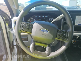 2025 Ford Super Duty F-350 XLT Crew Cab Long Bed - miniatura 10