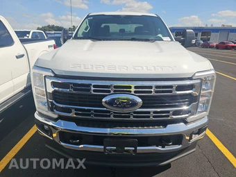 2025 Ford Super Duty F-350 XLT Crew Cab Long Bed - miniatura 2