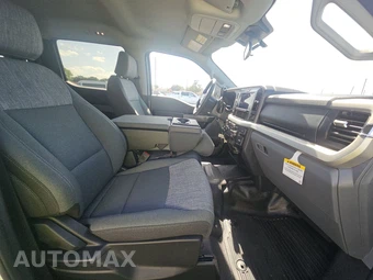 2025 Ford Super Duty F-350 XLT Crew Cab Long Bed - miniatura 8