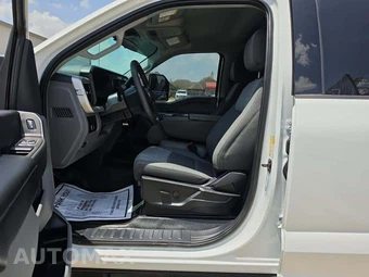 2025 Ford Super Duty F-350 XLT Crew Cab Long Bed - miniatura 6