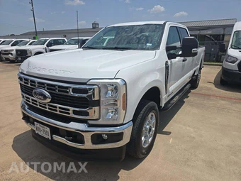 2025 Ford Super Duty F-350 XLT Crew Cab Long Bed