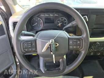 2025 Ford Super Duty F-350 XLT Crew Cab Long Bed - miniatura 16