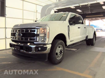 2025 Ford Super Duty F-350 XLT Crew Cab Long Bed DRW