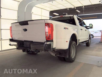 2025 Ford Super Duty F-350 XLT Crew Cab Long Bed DRW - miniatura 4