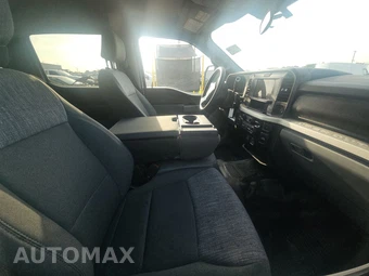 2025 Ford Super Duty F-350 XLT Crew Cab Long Bed DRW - miniatura 8