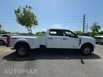 2025 Ford Super Duty F-350 XLT Crew Cab Long Bed DRW - miniatura 4