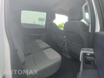 2025 Ford Super Duty F-350 XLT Crew Cab Long Bed DRW - miniatura 16