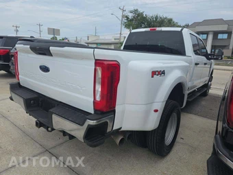 2025 Ford Super Duty F-350 XLT Crew Cab Long Bed DRW - miniatura 3