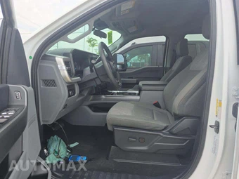 2025 Ford Super Duty F-350 XLT Crew Cab Long Bed DRW - miniatura 6