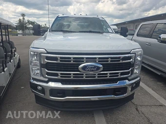2025 Ford Super Duty F-350 XLT Crew Cab Long Bed DRW - miniatura 2