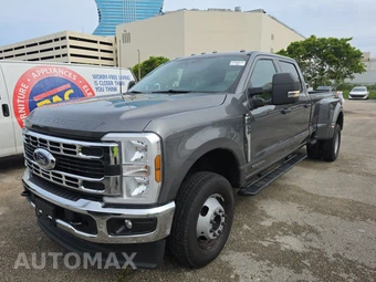 2025 Ford Super Duty F-350 XLT Crew Cab Long Bed DRW
