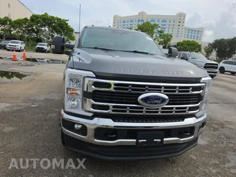 2025 Ford Super Duty F-350 XLT Crew Cab Long Bed DRW - miniatura 2