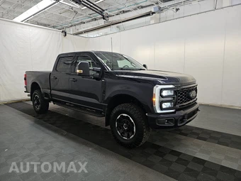 2025 Ford Super Duty F-350 XLT Crew Cab Medium Bed - miniatura 3