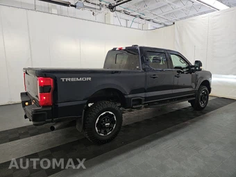 2025 Ford Super Duty F-350 XLT Crew Cab Medium Bed - miniatura 4