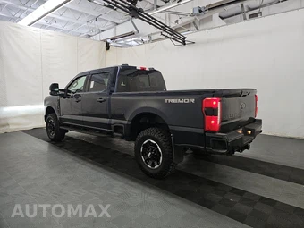 2025 Ford Super Duty F-350 XLT Crew Cab Medium Bed - miniatura 6