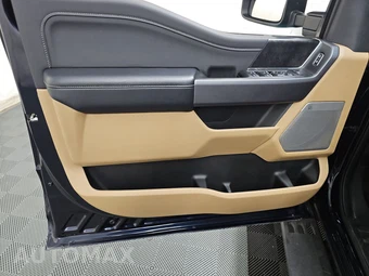 2025 Ford Super Duty F-350 XLT Crew Cab Medium Bed - miniatura 9
