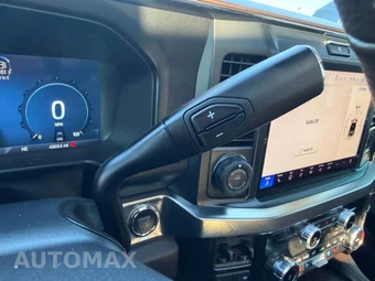 2025 Ford Super Duty F-450 King Ranch Crew Cab Long Bed DRW - miniatura 23