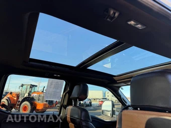 2025 Ford Super Duty F-450 King Ranch Crew Cab Long Bed DRW - miniatura 65