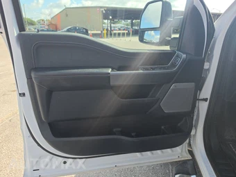 2025 Ford Super Duty F-450 LARIAT Crew Cab Long Bed DRW - miniatura 9