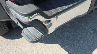 2025 Ford Super Duty F-450 LARIAT Crew Cab Long Bed DRW - miniatura 19