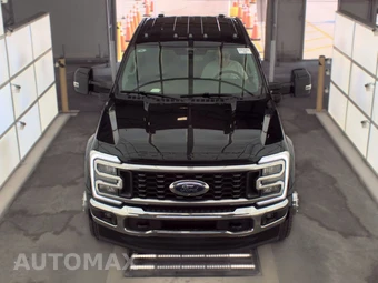 2025 Ford Super Duty F-450 LARIAT Crew Cab Long Bed DRW - miniatura 2