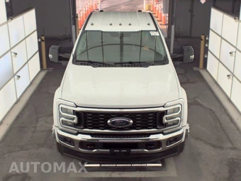 2025 Ford Super Duty F-450 LARIAT Crew Cab Long Bed DRW - miniatura 2