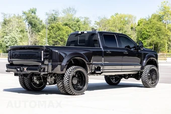 2025 Ford Super Duty F-450 Platinum Crew Cab Long Bed DRW - miniatura 11