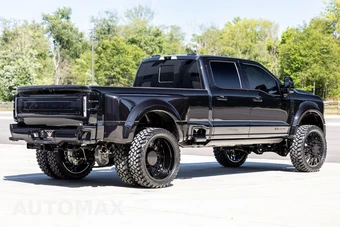 2025 Ford Super Duty F-450 Platinum Crew Cab Long Bed DRW - miniatura 12