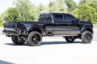 2025 Ford Super Duty F-450 Platinum Crew Cab Long Bed DRW - miniatura 13