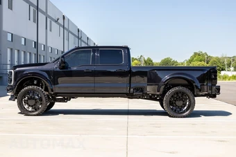 2025 Ford Super Duty F-450 Platinum Crew Cab Long Bed DRW - miniatura 25