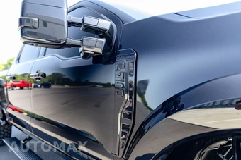 2025 Ford Super Duty F-450 Platinum Crew Cab Long Bed DRW - miniatura 40