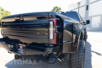 2025 Ford Super Duty F-450 Platinum Crew Cab Long Bed DRW - miniatura 44