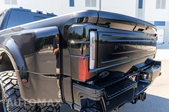 2025 Ford Super Duty F-450 Platinum Crew Cab Long Bed DRW - miniatura 49