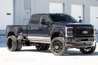 2025 Ford Super Duty F-450 Platinum Crew Cab Long Bed DRW - miniatura 7