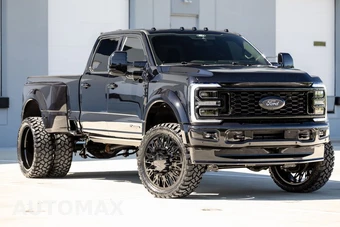 2025 Ford Super Duty F-450 Platinum Crew Cab Long Bed DRW - miniatura 8
