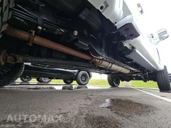 2025 Ford Super Duty F-450 Platinum Crew Cab Long Bed DRW - miniatura 17