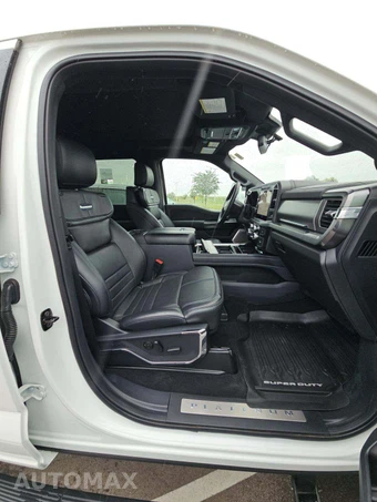 2025 Ford Super Duty F-450 Platinum Crew Cab Long Bed DRW - miniatura 18