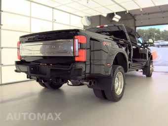 2025 Ford Super Duty F-450 Platinum Crew Cab Long Bed DRW - miniatura 4
