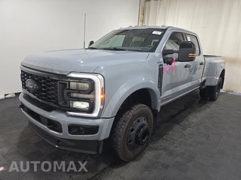 2025 Ford Super Duty F-450 Platinum Crew Cab Long Bed DRW