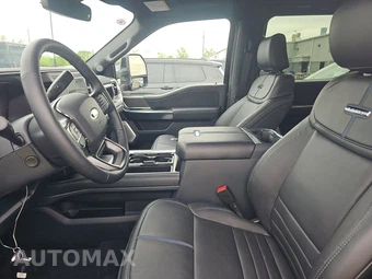 2025 Ford Super Duty F-450 Platinum Crew Cab Long Bed DRW - miniatura 7