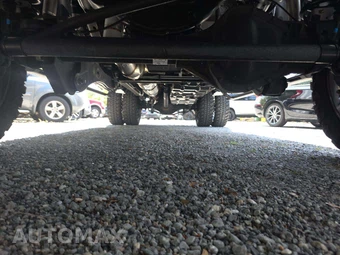 2025 Ford Super Duty F-450 Platinum Crew Cab Long Bed DRW - miniatura 20