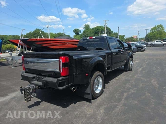 2025 Ford Super Duty F-450 Platinum Crew Cab Long Bed DRW - miniatura 3