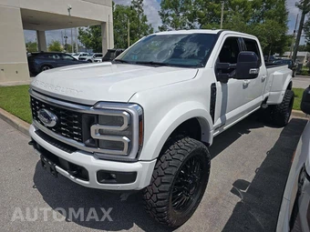 2025 Ford Super Duty F-450 Platinum Crew Cab Long Bed DRW