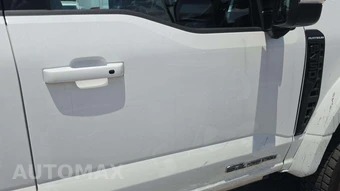 2025 Ford Super Duty F-450 Platinum Crew Cab Long Bed DRW - miniatura 21